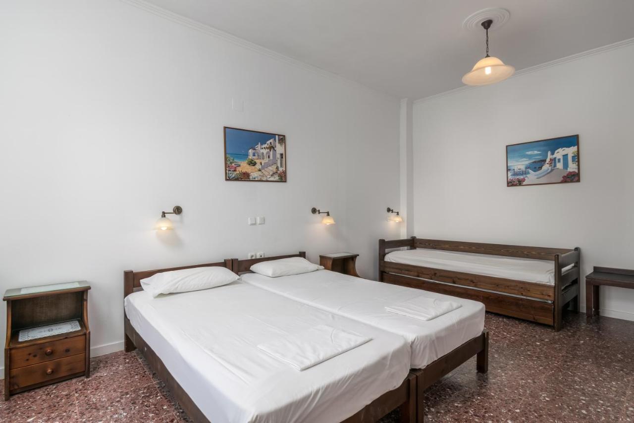 Tilemachos Rooms & Studios Adamantas  Buitenkant foto